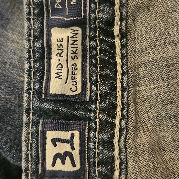 MISS ME Floral Lace Embellished Distressed Mid-rise Cuffed Skinny Denim Jeans - Picture 2 of 16